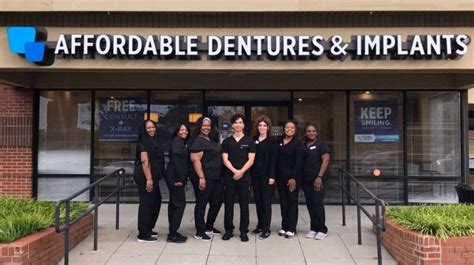 Affordable Dentures & Implants, 4417A Dewey Ave, Rochester,。